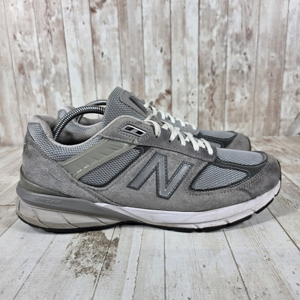 New Balance 990v5 Made in USA Mens 10 Grey Running Shoes M990GL5 Low Top Sneaker